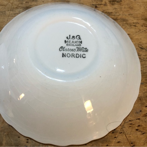 2 Blue Onion Bowls Vintage, 5.5” - Picture 4 of 7